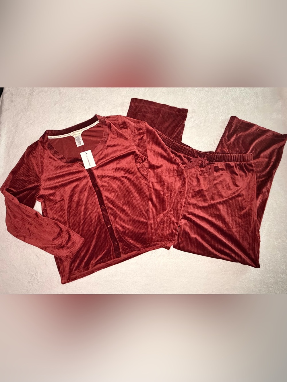NWT Lucky Brand Ribbed Velvet Pajama Set in Wine